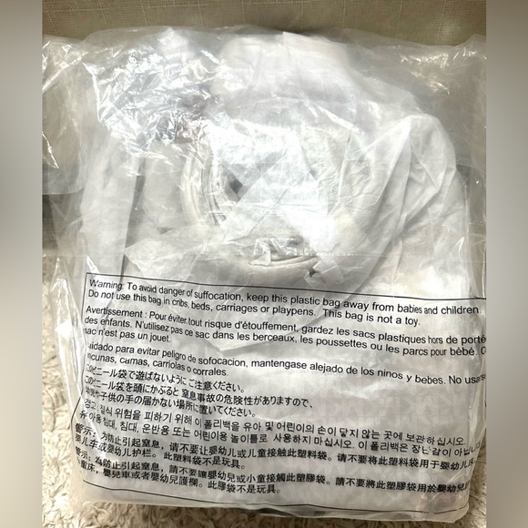 MK Raven Medium Logo/Pebbled Leather Backpack - Picture 7 of 7